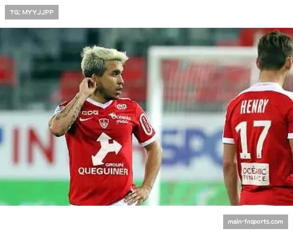 布雷斯特与里昂互交白卷,双方门将均有出色发挥 布雷斯特与里昂互交白卷,双方门将均有出色发挥